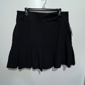 Emerald 18 Women's Black Pleated Built-In Shorts A-Line Golf Skort Large NWT